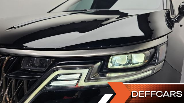 Kia CARNIVAL Gasoline 9-Seater Signature купить на сайте DeffCars