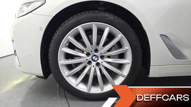 BMW 5-SERIES 530i Luxury купить на сайте DeffCars