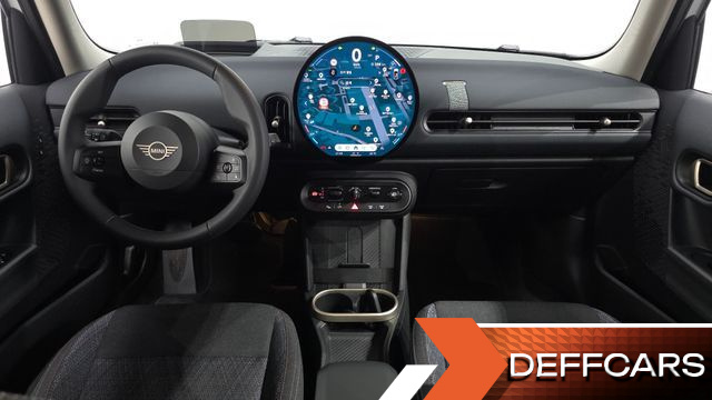 Mini COOPER 5Door Essential купить на сайте DeffCars