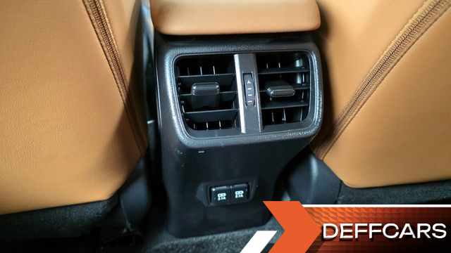 Lexus UX 2.0 2WD купить на сайте DeffCars