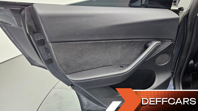 Tesla MODEL Y Long Range AWD купить на сайте DeffCars