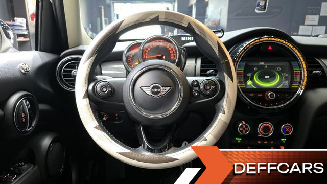 Mini COOPER 5Door Standard 3rd купить на сайте DeffCars