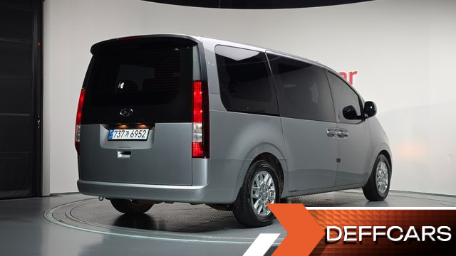 Hyundai STARIA L3.5 Tourer 11-Seater Modern купить на сайте DeffCars