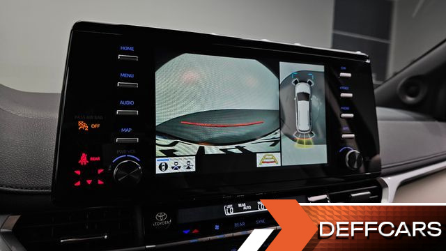 Toyota SIENNA 2.5 Hybrid 2WD купить на сайте DeffCars