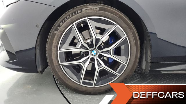 BMW 5-SERIES 520i M Sport купить на сайте DeffCars