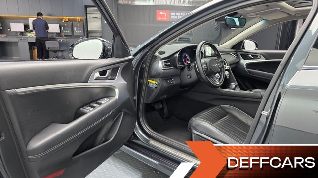 Genesis G70 2.0T Elite купить на сайте DeffCars