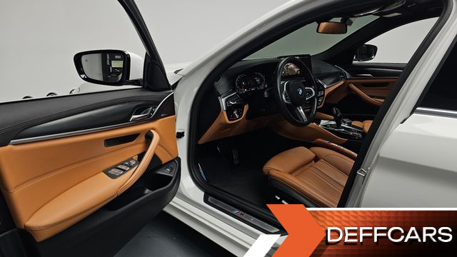 BMW 5-SERIES 520i M Sport купить на сайте DeffCars