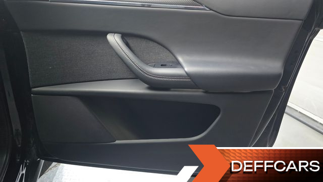 Tesla MODEL X Plaid купить на сайте DeffCars