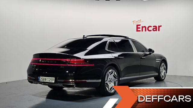 Genesis G90 Gasoline 3.5 Turbo e-S/C AWD LWB купить на сайте DeffCars