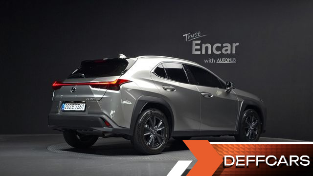 Lexus UX 2.0 2WD купить на сайте DeffCars