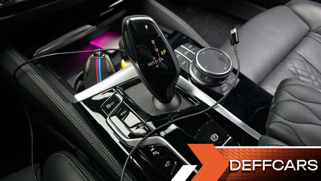 BMW 5-SERIES 530i xDrive M Sport Package купить на сайте DeffCars