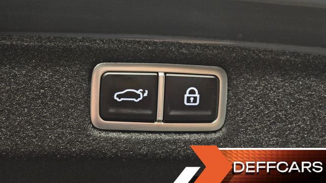 Hyundai GRANDEUR 2,5 Gasoline 2WD Premium купить на сайте DeffCars