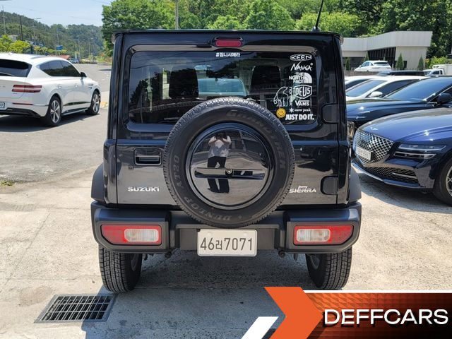 Suzuki JIMNY 1.5 купить на сайте DeffCars