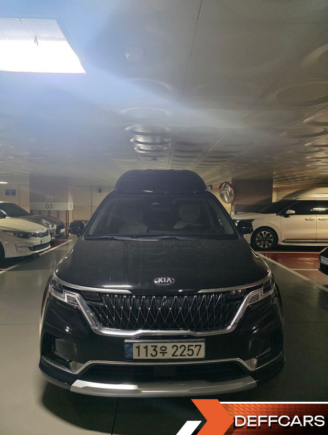 Kia CARNIVAL Gasoline 9-Seater Hi-Limousine Signature купить на сайте DeffCars