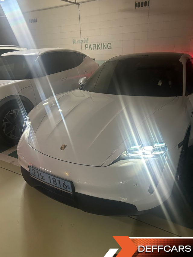 Porsche TAYCAN 4S купить на сайте DeffCars