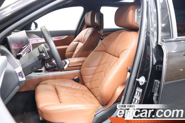 BMW 7-SERIES 740i xDrive M Sport купить на сайте DeffCars
