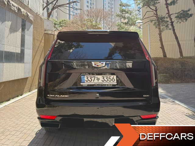 Cadillac ESCALADE 6.2 ESV ESV Sports Platinum купить на сайте DeffCars
