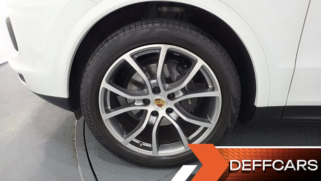 Porsche CAYENNE 3.0 PLATINUM EDITION купить на сайте DeffCars