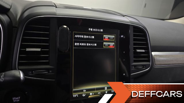 Renault-KoreaSamsung QM6 2.0 dCi Premiere 4WD купить на сайте DeffCars