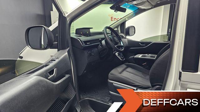 Hyundai STARIA Cargo 3-Seater Smart купить на сайте DeffCars