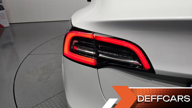 Tesla MODEL 3 Long Range AWD купить на сайте DeffCars