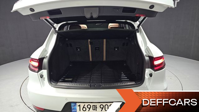 Porsche MACAN 2.0 95B купить на сайте DeffCars