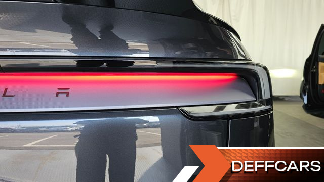 Tesla MODEL Y L Long Range AWD купить на сайте DeffCars