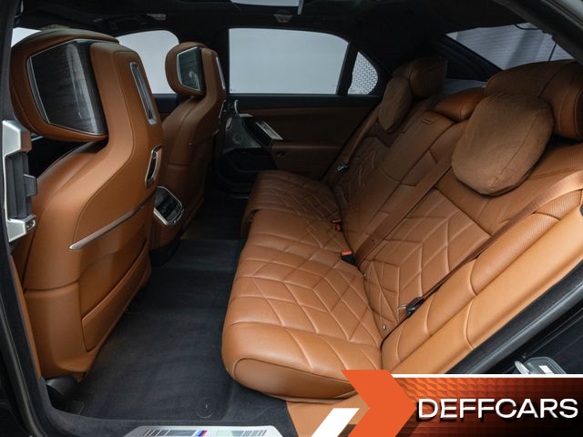 BMW I7 xDrive 60 M sport купить на сайте DeffCars