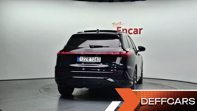 Audi Q5 40 TDI Quattro S Line Black Edition купить на сайте DeffCars