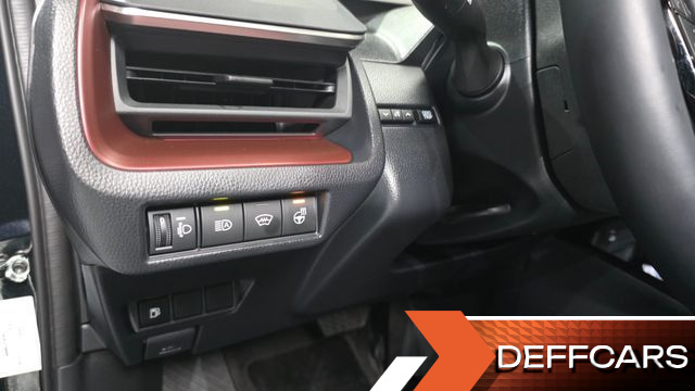 Toyota PRIUS 2.0 PHEV XSE купить на сайте DeffCars