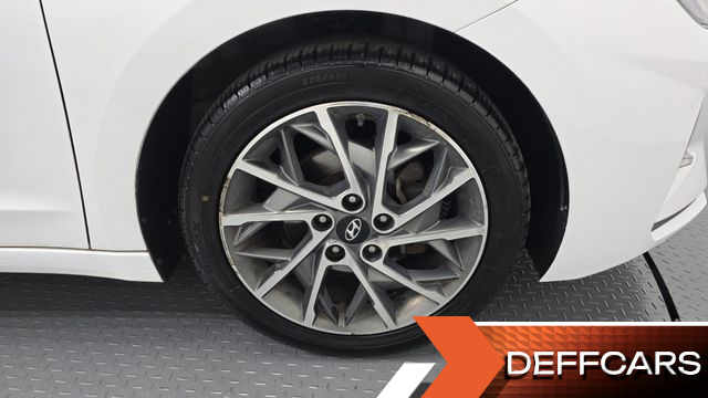 Hyundai AVANTE 1.6 Style купить на сайте DeffCars