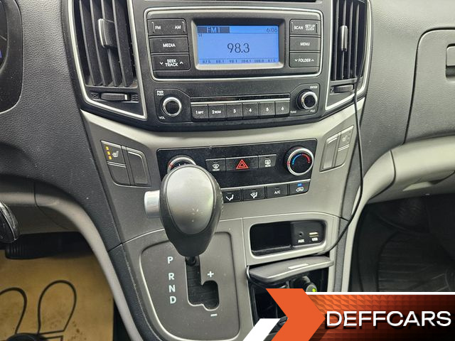Hyundai STAREX Van 3-Seater Smart купить на сайте DeffCars