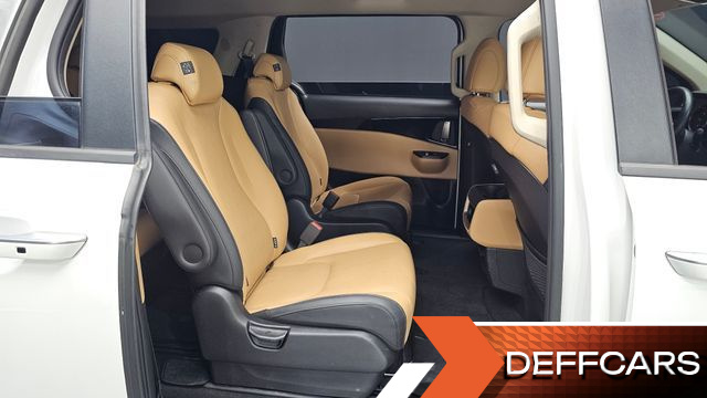 Kia CARNIVAL 9-Seater Prestige купить на сайте DeffCars