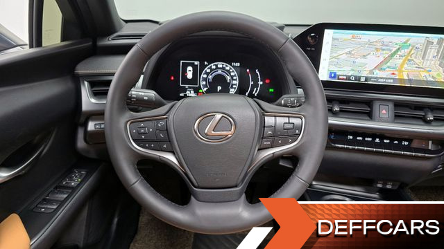 Lexus UX 2.0 2WD купить на сайте DeffCars