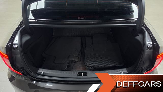 Volvo S90 B5 Ultimate Bright купить на сайте DeffCars