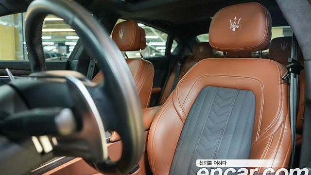 Maserati QUATTROPORTE 3.0 V6 Granlusso купить на сайте DeffCars