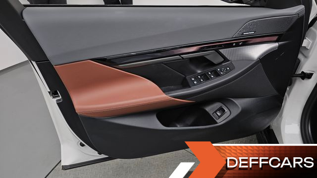BMW 5-SERIES 530i xDrive M Sport купить на сайте DeffCars