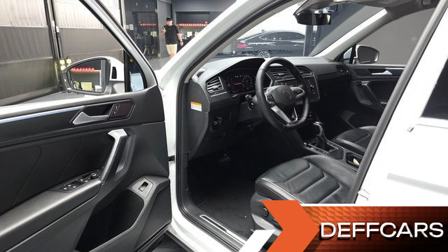 Volkswagen TIGUAN 2.0 TDI Premium купить на сайте DeffCars