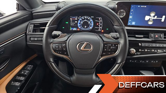 Lexus ES Luxury Plus купить на сайте DeffCars