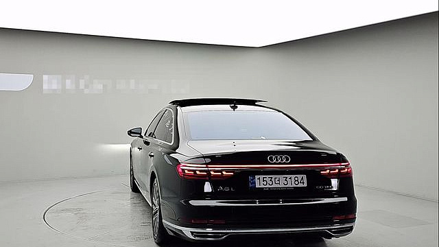 Audi A8 60 TFSI Quattro LWB купить на сайте DeffCars