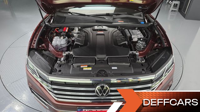 Volkswagen TOUAREG 3.0 TDI Prestige купить на сайте DeffCars