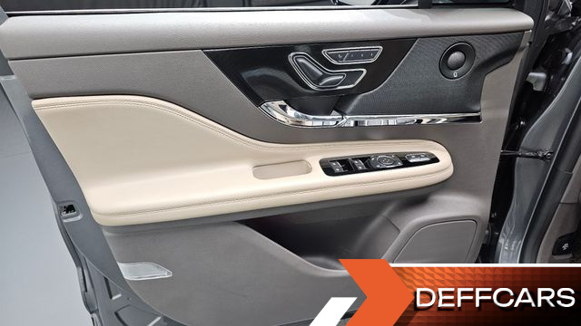 Lincoln CORSAIR 2.0 Reserve AWD купить на сайте DeffCars