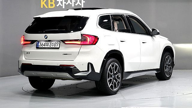 BMW X1 xDrive 20i xLine купить на сайте DeffCars