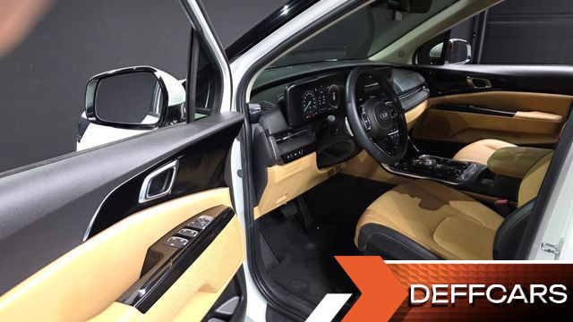 Kia CARNIVAL Gasoline 7-Seater Noblesse купить на сайте DeffCars