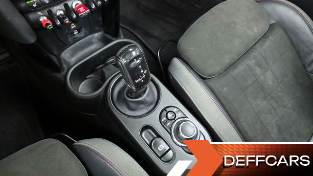 Mini COOPER CONVERTIBLE JCW 3rd купить на сайте DeffCars