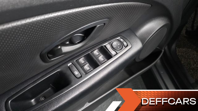 Renault-KoreaSamsung SM3 SE купить на сайте DeffCars