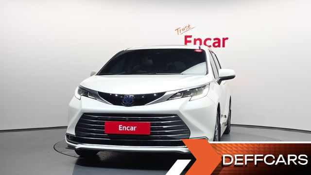 Toyota SIENNA 2.5 Hybrid AWD купить на сайте DeffCars