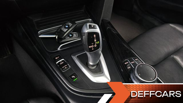BMW 3-SERIES 320i Luxury купить на сайте DeffCars