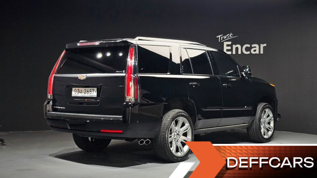 Cadillac ESCALADE 6.2 4th купить на сайте DeffCars