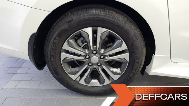 Kia CARNIVAL 11-Seater Prestige купить на сайте DeffCars